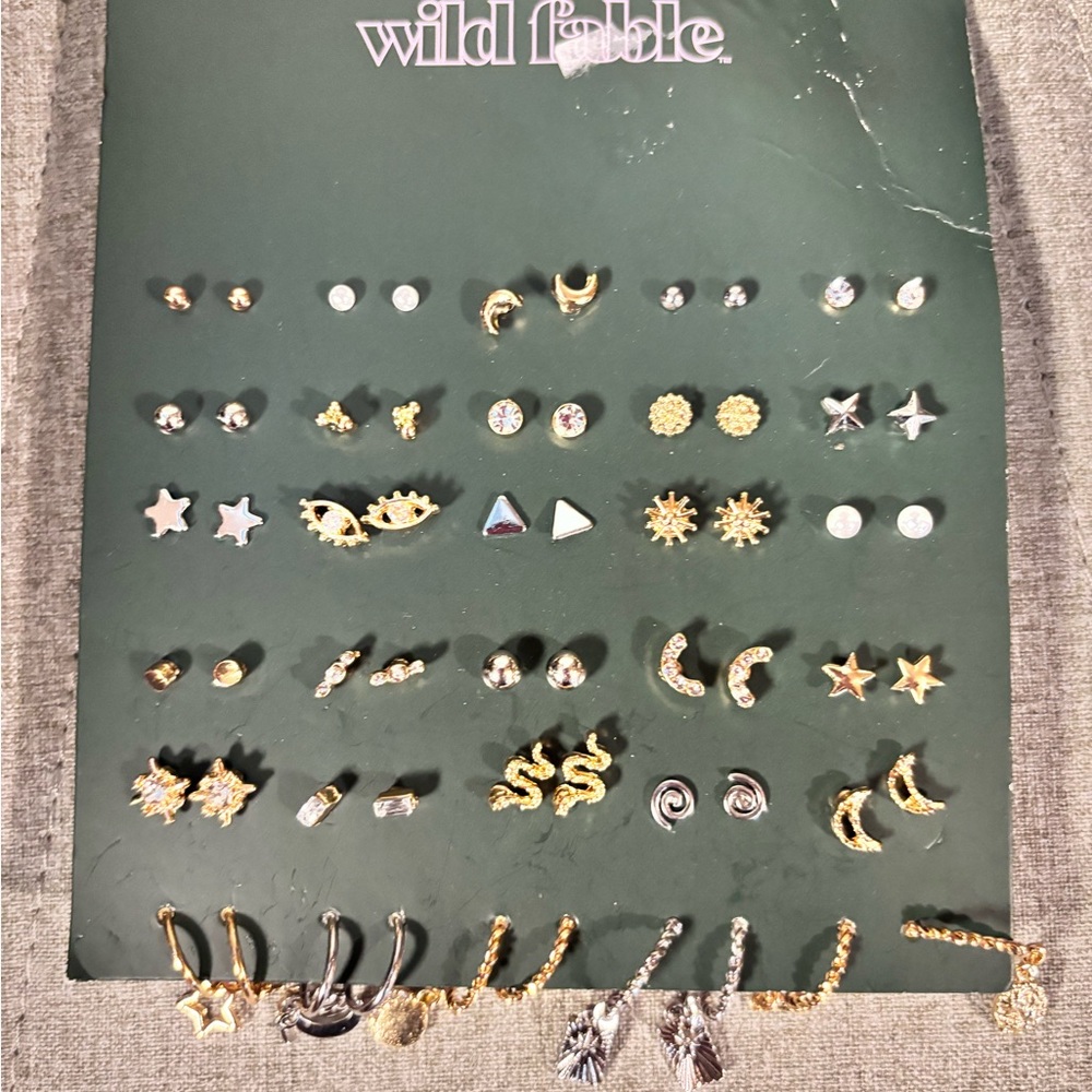 wild fable Gold and Silver Mixed Stud & Hoop Earring Set